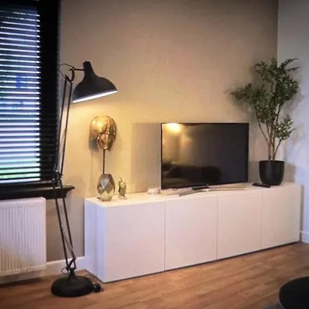 2 în Amadeus Mozart București Apartment